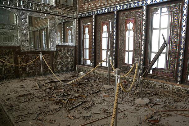 Der Golestanpalast in Teheran gehört zum Weltkulturerbe und ist bei Angriffen auf die Stadt beschädigt worden. Der Golestanpalast in Teheran gehört zum Weltkulturerbe und ist bei Angriffen auf die Stadt beschädigt worden.