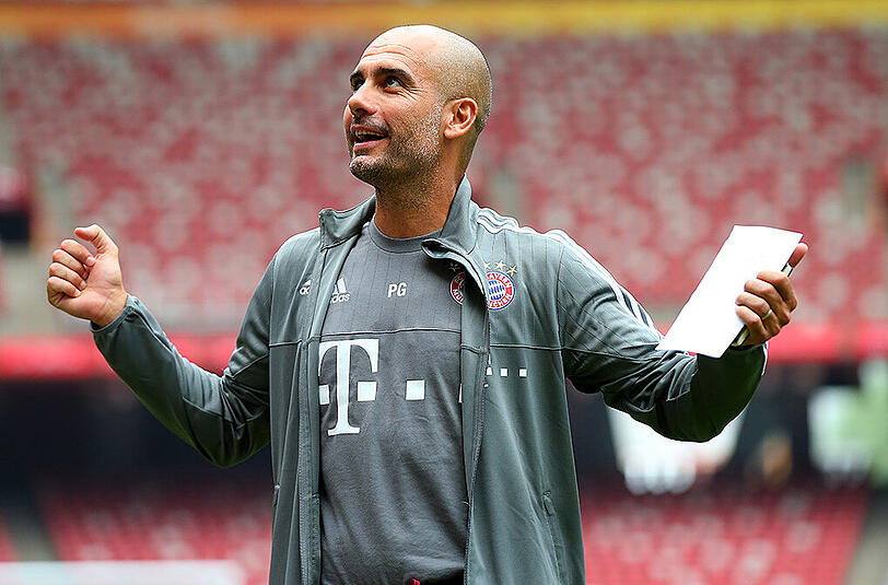 Bei Pressekonferenz und anschließendem Training setzte sich die Euphorie um den FC Bayern im Reich der Mitte fort. Die Bilder.