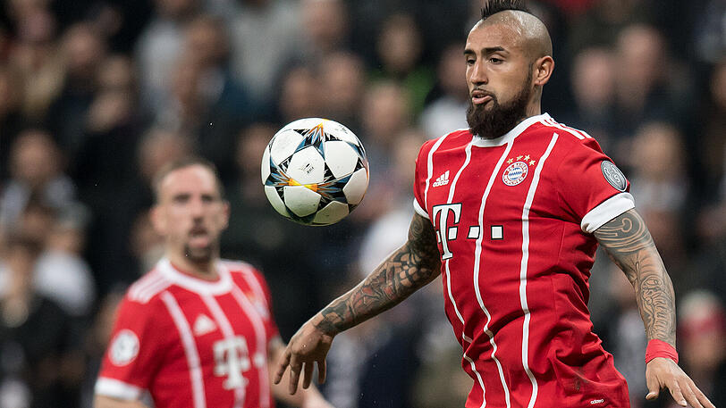 Arturo Vidal: Note 3.
Hatte die erste Chance des Spiels, sein Kopfball verfehlte das Ziel. Versuchte, mit seinem Körper und seiner Wucht gegen die Atmosphäre anzukämpfen.
