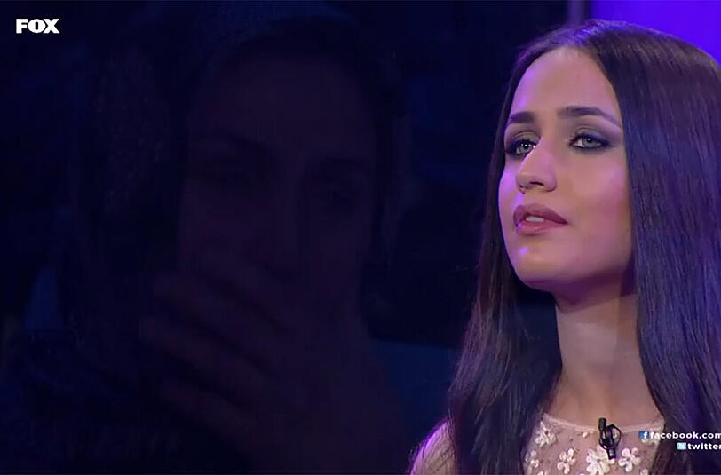 Mutlu Kaya bei einem Auftritt in der Talentshow "Sesi cok güzel"
