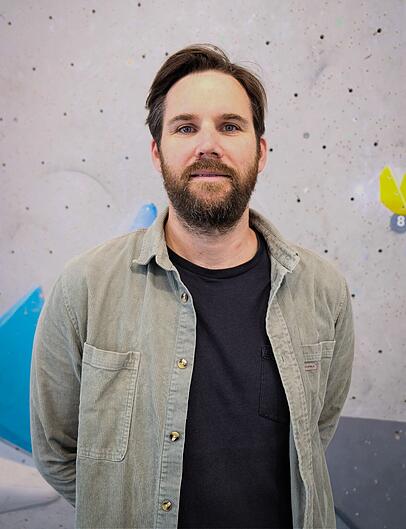 Standortleiter Max Seifert (40). Seit zehn Jahren arbeitet er bei der Boulderwelt Ost. Standortleiter Max Seifert (40). Seit zehn Jahren arbeitet er bei der Boulderwelt Ost.