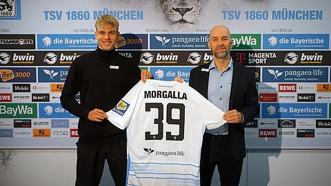 Glücklich über die Vertragsverlängerung: Leandro Morgalla (l.) und Günther Gorenzel.