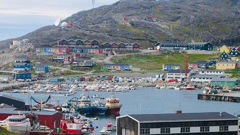 Qaqortoq in Gr&ouml;nland besitzt jetzt einen Flughafen.