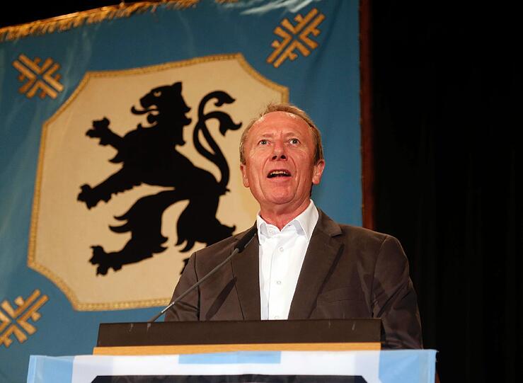 Wird Hep Monatzeder als Präsident des TSV 1860 München bestätigt? - Das war nur eine von vielen spannenden Fragen vor dem Delegiertentreffen der Löwen in Planegg.