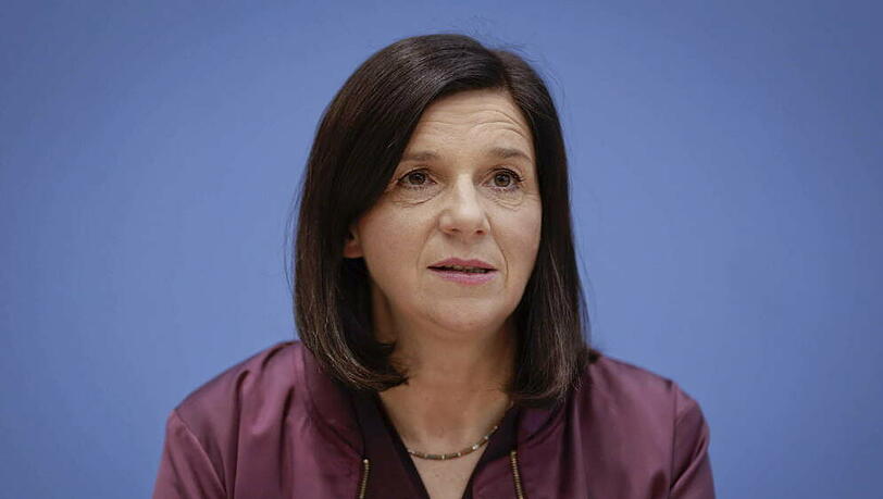 Katrin Göring-Eckardt ist "positiv auf Covid-19 getestet worden" Katrin Göring-Eckardt ist "positiv auf Covid-19 getestet worden"