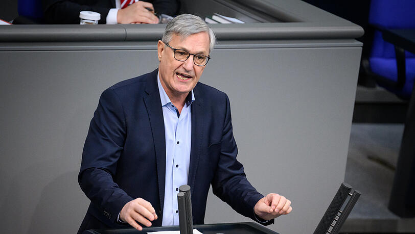 Linken-Politiker Bernd Riexinger ist Mitglied im Verkehrsausschuss. Auch er kritisiert die Nutzen-Kosten-Analyse des Bundesverkehrsministeriums. Linken-Politiker Bernd Riexinger ist Mitglied im Verkehrsausschuss. Auch er kritisiert die Nutzen-Kosten-Analyse des Bundesverkehrsministeriums.
