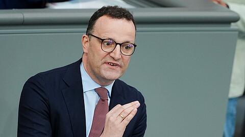 Unionsfraktionschef Spahn setzt auf frühzeitige Vorbereitungen, falls eine Wehrpflicht doch noch nötig wird.