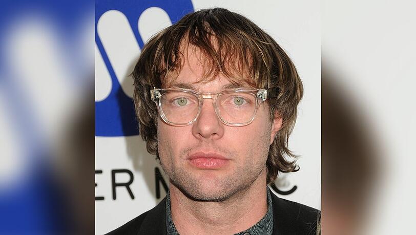 Mickey Madden spielte rund 26 Jahre Bass für Maroon 5.