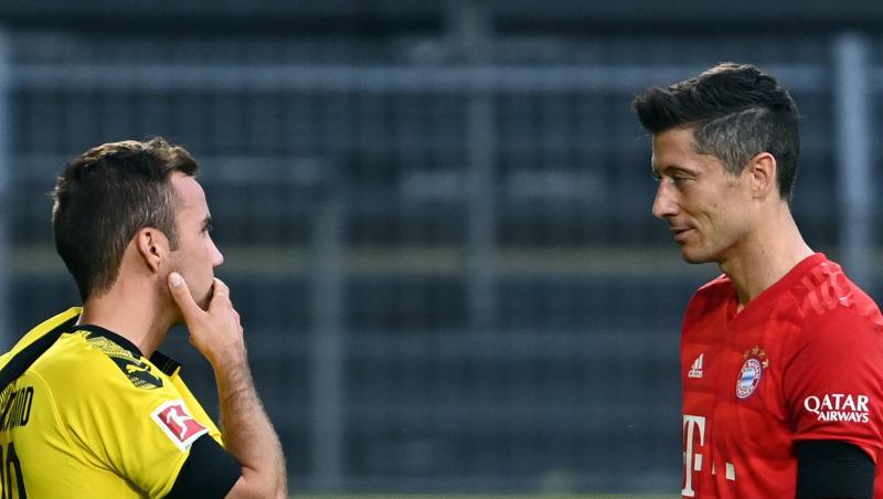 Wird BVB-Star Mario Götze (l) wieder Teamkollege von Bayern-Stürmer Robert Lewandowski?.