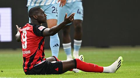 Frankfurts Randal Kolo Muani möchte durch einen Trainingsstreik seinen Wechsel zu Paris Saint-Germain erzwingen.