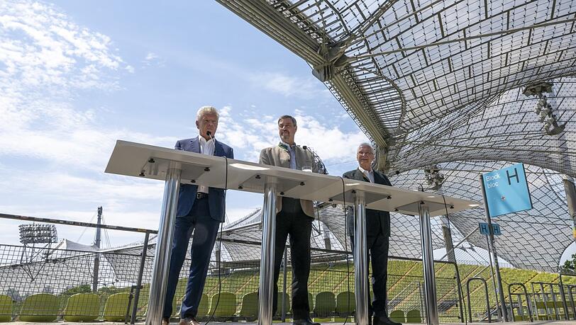 Dieter Reiter, Markus Söder und Joachim Herrmann bei der Vorstellung der Olympia-Bewerbung dieser Tage im Olympiastadion.