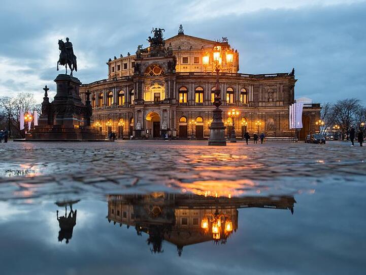 Der Dresdner Semperopernball 2020 ist in aller Munde, aber ganz anders als gedacht.