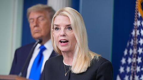 Justizministerin Pam Bondi wertet die Entscheidung als gutes Zeichen für die Trump-Regierung.