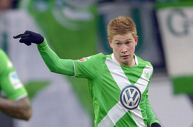 Bleibt er oder geht er doch? Die Zukunft des Wolfsburg-Stars Kevin de Brunye ist weiterhin unklar. Angeblich ist auch der FC Bayern am beligschen Mittelfeldmann interessiert.