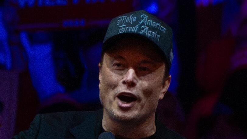Elon Musk soll insgesamt 14 Kinder haben.