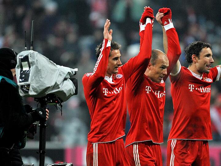 Die Bayern-Stars wollen auch in Wolfsburg feiern - und sich für die 1:5-Pleite aus der letzten Saison .revanchieren.