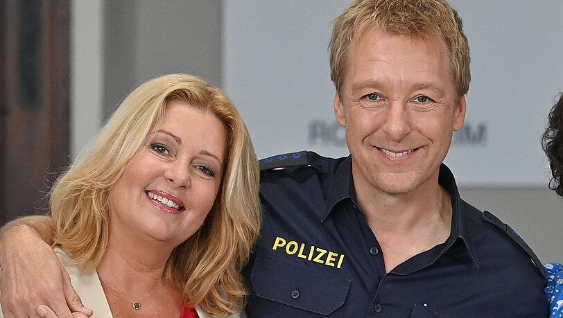 Mit "Rosenheim-Cops"-Kollegin Karin Thaler verbindet Max Müller etwas ganz Besonderes. Mit "Rosenheim-Cops"-Kollegin Karin Thaler verbindet Max Müller etwas ganz Besonderes.