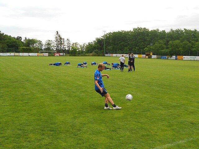 Die Löwen haben Quartier in Maria Taferl (Niederösterreich) bezogen. Bis 1. Juli bereitet sich der TSV 1860 dort auf die neue Saison vor. Die ersten Bilder vom Ort, dem Trainingsplatz, dem Quartier.