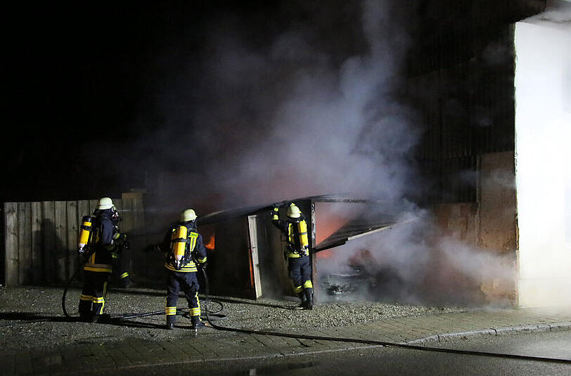 Die Bilder vom Einsatz der Feuerwehr in der Gemeinde Lohkirchen.