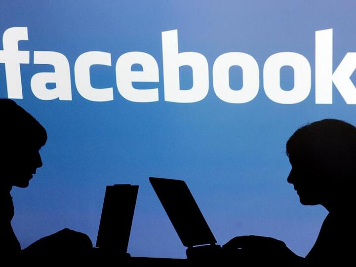 Facebook betonte, dass die Nutzer bei der Anmeldung ihre Zustimmung zur Datensammlung gegeben hätten.