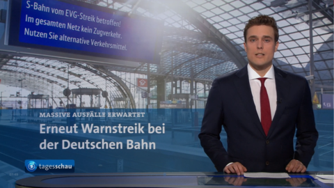 Constantin Schreiber ist seit Januar 2021 "Tagesschau"-Sprecher bei den Hauptnachrichten um 20.15 Uhr.