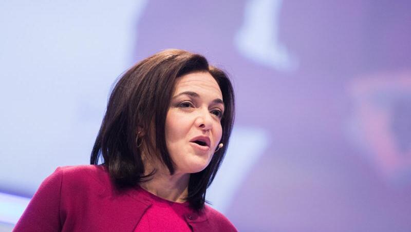 Sheryl Sandberg, Geschäftsführerin von Facebook, wird auf der Innovationskonferenz DLD in München auftreten. Sheryl Sandberg, Geschäftsführerin von Facebook, wird auf der Innovationskonferenz DLD in München auftreten.