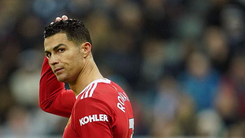 Cristiano Ronaldo steht weiter Manchester United unter Vertrag.