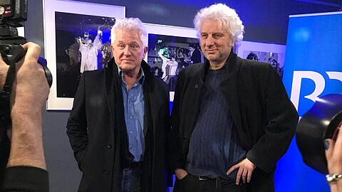 Zum Abschied ihrer Rollen als "Tatort"-Kommissare werden die Schauspieler Udo Wachtveitl und Miroslav Nemec mit dem Buch "Nemec & Wachtveitl: Das Münchner Kult-Duo" (Gmeiner Verlag) gewürdigt.