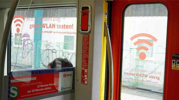 Die Deutsche Bahn hat das WLAN bereits in einer der Münchner S-Bahnen getestet. Jetzt soll es in allen Zügen installiert werden.
