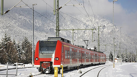 Der Regionalzug nach München in Garmisch-Partenkirchen. Ab 2026 kann man mit dem MVV-Ticket durchfahren.