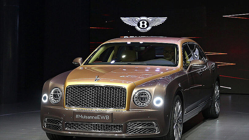 Ein Bentley Mulsanne auf der Automesse in Peking: Chinas Autokäufer finden zunehmend Gefallen an Luxusautos. Foto: Wu Hong