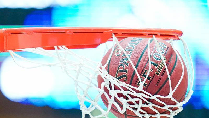 Vier Bewerber stehen für ein Abschlussturnier der Basketball-Bundesliga bereit. Vier Bewerber stehen für ein Abschlussturnier der Basketball-Bundesliga bereit.