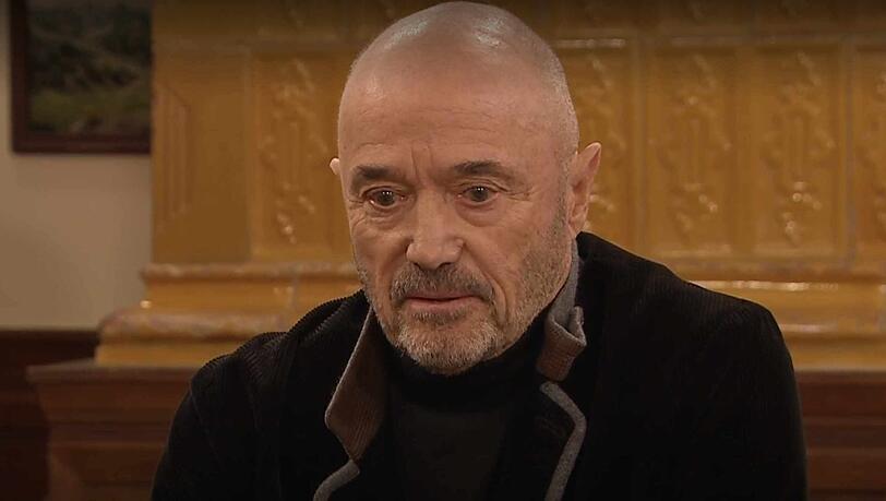 Christian Neureuther stellt sich bei der Diskussion um einen neuen Wehrdienst auf die Seite der Schüler und Schülerinnen.