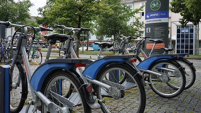 Die Grünen fordern, dass Leihräder entlang der U3/U6-Baustelle für eine halbe Stunde gratis gefahren werden dürfen.