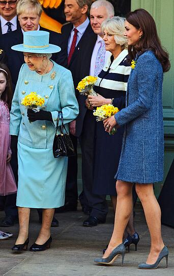 Queen Elizabeth II. wird am 21. April 92 Jahre alt und ist bekannt für ihren bunten Look.