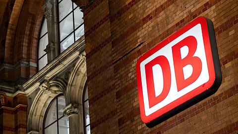Das Logo der Deutschen Bahn (DB).