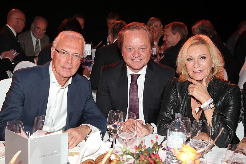 Franz Beckenbauer, Hanjo Schneider und Sabine Christiansen.