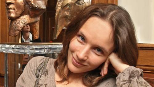 Bach schöne Augen machen: Hélene Grimaud kommt am Karfreitag nach Nürnberg. Bach schöne Augen machen: Hélene Grimaud kommt am Karfreitag nach Nürnberg.