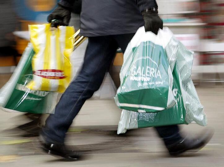 65 Plastiktüten benutzt der Deutsche durchschnittlich im Jahr