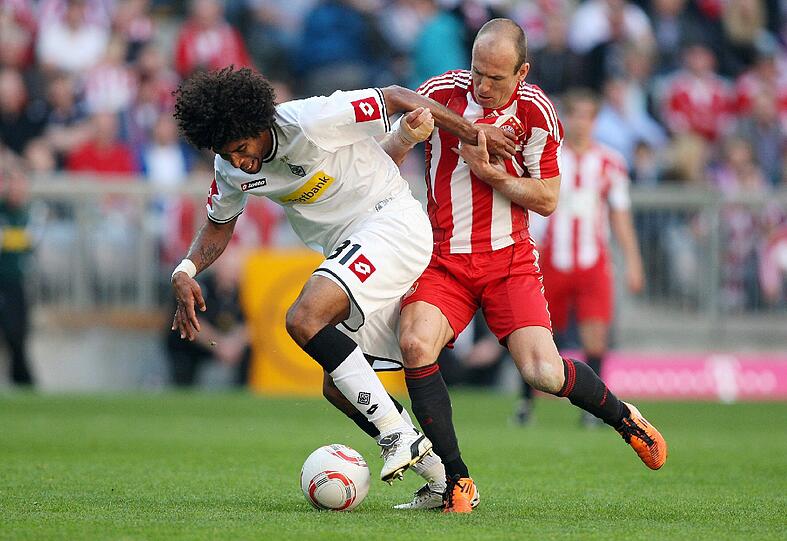 18. Spieltag: Borussia Mönchengladbach - FC Bayern (20.-22.01.2012). Arjen Robben beschert dem Rekordmeister am 28. Spieltag einen 1:0 Heimerfolg. Damit zieht der FC Bayern an Hannover vorbei und nimmt mit einem Punkt Vorsprung Platz 3 ein.