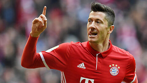 Soll den FC Bayern gegen Schalke wieder zum Sieg schießen: Robert Lewandowski
