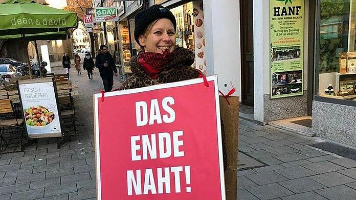 Marie Burneleit sitzt für "Die Partei" im Stadtrat.