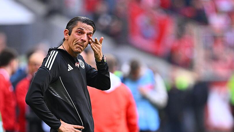 Deniy Aytekin feiert ein emotionales Ende seiner Trainerkarriere Deniy Aytekin feiert ein emotionales Ende seiner Trainerkarriere