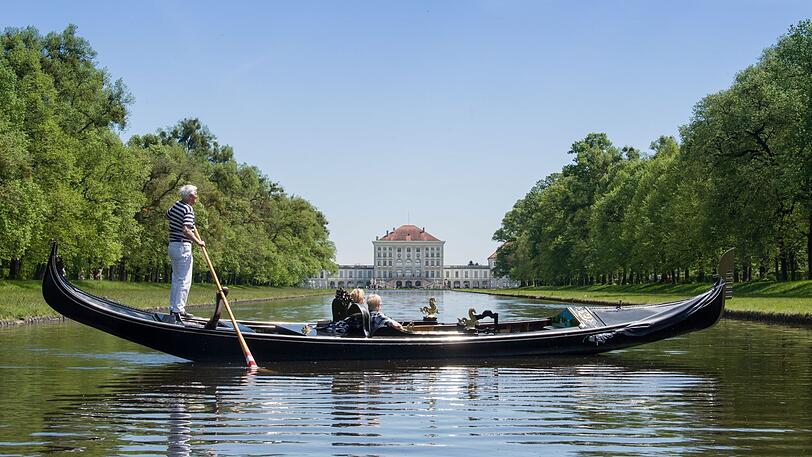 Über den Nymphenburger Kanal mit der Gondel