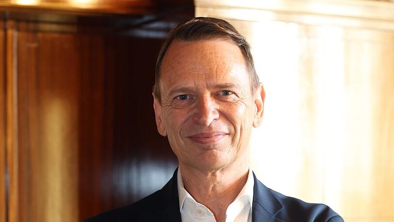 Geschäftsführer Robert Waloßek: "Es sind die Mitarbeiter, die uns ausmachen." Geschäftsführer Robert Waloßek: "Es sind die Mitarbeiter, die uns ausmachen."