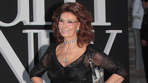 Sophia Loren hat endlich vor Gericht gewonnen. Sophia Loren hat endlich vor Gericht gewonnen.
