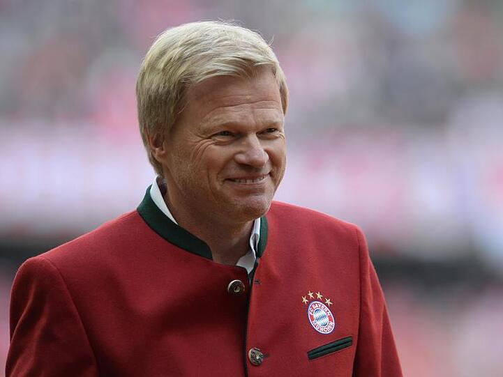 Der ehemalige Bayernprofi Oliver Kahn kommt zur Ehrung der Meistermannschaften ins Stadion. Foto: Andreas Gebert/Archiv