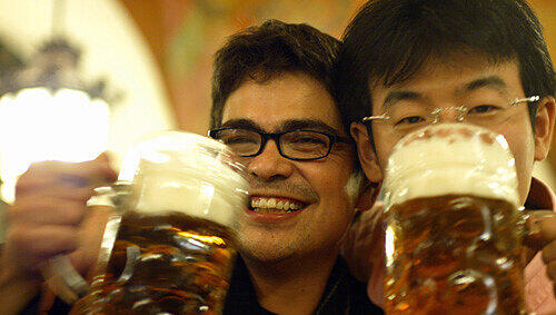 Besucher im Hofbräuhaus: Nicht immer endet das Trinken friedlich Besucher im Hofbräuhaus: Nicht immer endet das Trinken friedlich