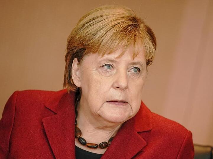 Kanzlerin Merkel kommt beim ARD-"Deutschlandtrend" auf die besten Zufriedenheitswerte (53 Prozent).