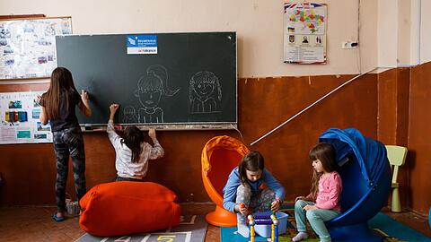 Ungarische Schulkinder in Transkarpatien sollen wieder vermehrt Unterricht in ihrer Muttersprache erhalten. (Archivbild)